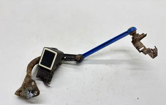 Audi A6 S6 C5 4B Headlight/headlamp level sensor 9683031A 115826