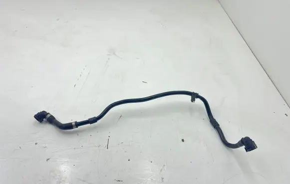BMW 5 G30 G31 Engine coolant pipe/hose 8597279
