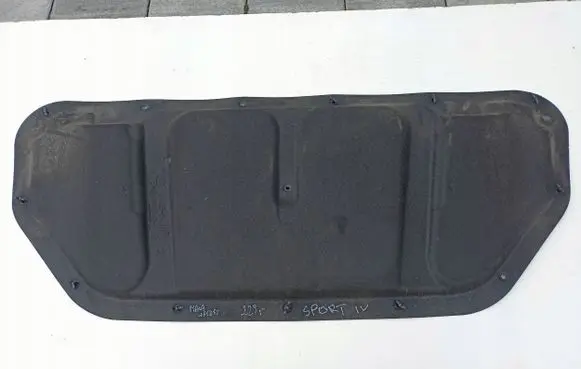 Engine bonnet/hood sound/heat insulation