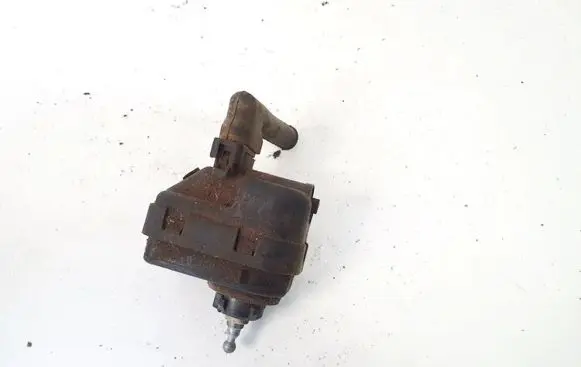 Headlight level adjustment motor