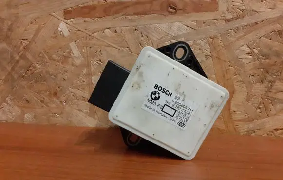 BMW X5 E70 Yaw turn rate sensor 6782370 0265005711