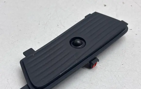 Chrysler Pacifica Sun solar sensor 5VT74TRMAA 5094267 3051738