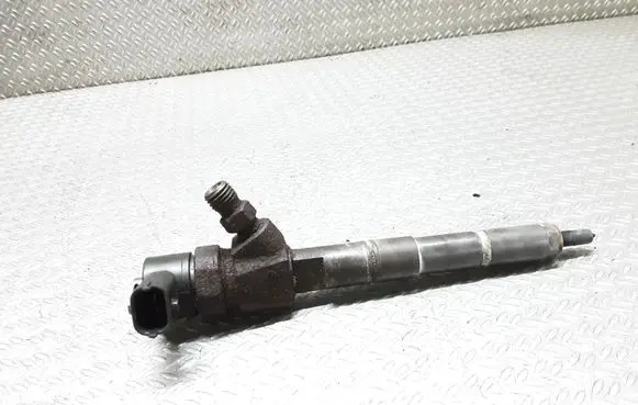 Opel Signum Fuel injector 0445110159