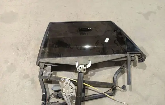 Audi A6 S6 C5 4B Rear door window/glass frame