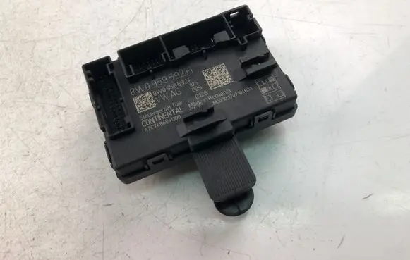 Audi A4 S4 B8 8K Door control unit/module 8W0959592H