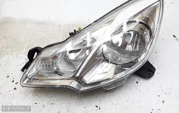 Citroen C3 Headlight/headlamp 9673815080