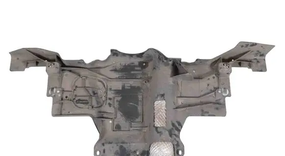 Mercedes-Benz CLA C118 X118 Center/middle under tray cover A2473523900 A2473524100