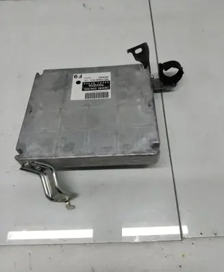 Toyota Corolla Verso AR10 Engine control unit/module 1758007612 896610F090 MB1758007612
