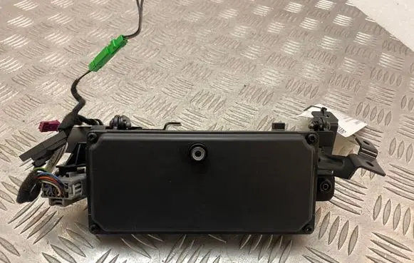 Windshield/windscreen camera