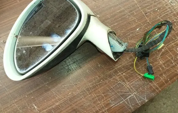 Citroen C4 I Front door electric wing mirror 