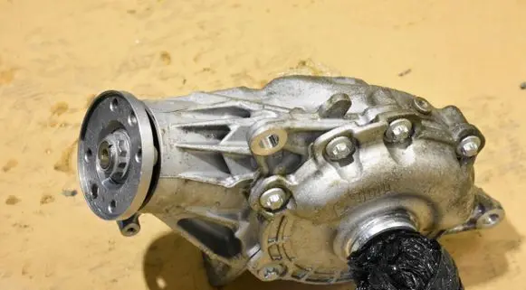 Mercedes-Benz C W206 Rear differential A206330380255595