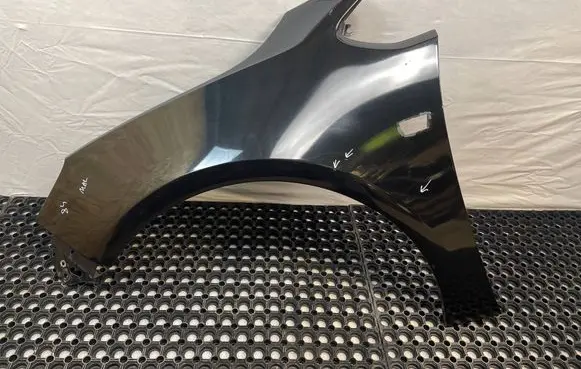 Opel Astra J Fender