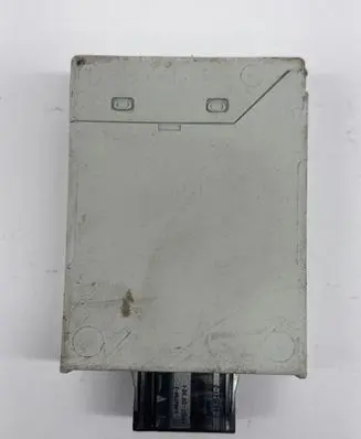 BMW 5 E39 Wing mirror control module 8376506 05021100 110187