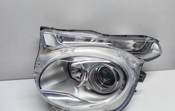 Citroen C1 Headlight/headlamp 90060985