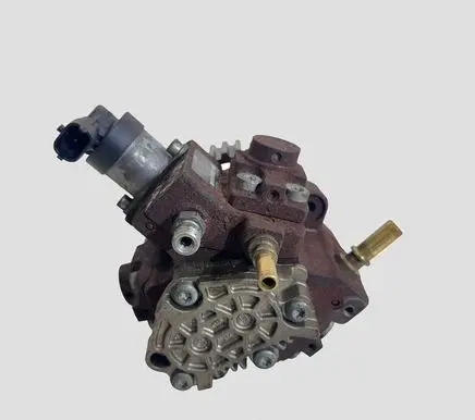 Peugeot 207 Fuel injection high pressure pump 9683703780 3379907 0445010102