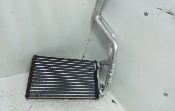 Audi A4 S4 B6 8E 8H Heater blower radiator 8E1820031