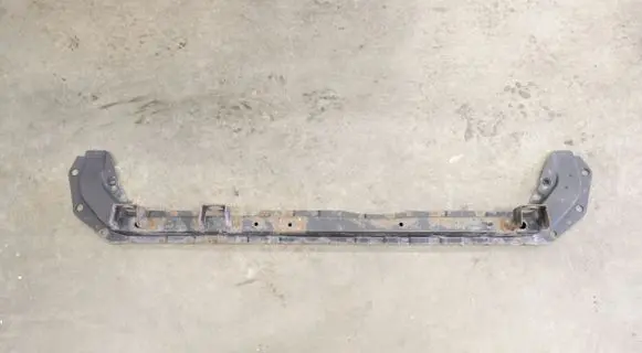 Nissan X-Trail T32 Bottom radiator support slam panel 625304CB0A