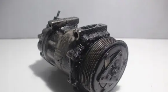 Citroen C4 Grand Picasso Air conditioning (A/C) compressor (pump) 7838410624