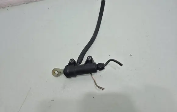 BMW X1 E84 Clutch master cylinder 6773570