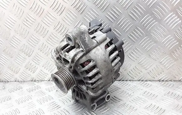 Ford Focus Generator/alternator AV6N10300HA