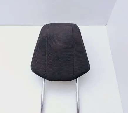 Peugeot 308 SW Front seat headrest