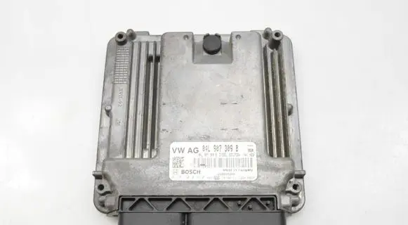 Volkswagen Golf VII Engine control unit/module 04L907309B