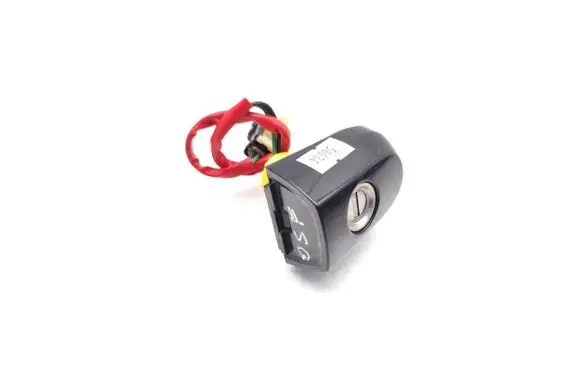 KIA Sportage Front door lock