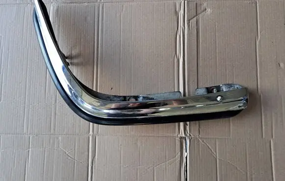 Mercedes-Benz S W116 Front bumper 1168802470