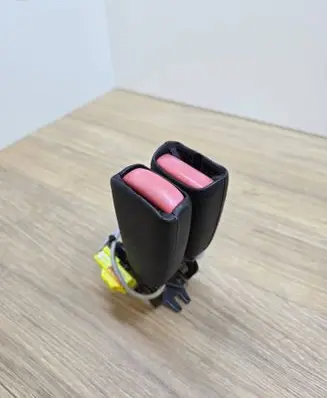 Volvo S80 Rear seatbelt buckle 8632316