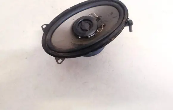 Volkswagen PASSAT B4 Front door speaker