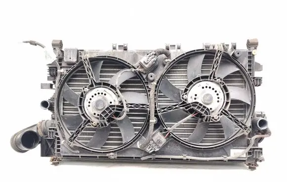 Opel Insignia A Coolant radiator 22915388