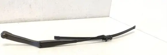 Mercedes-Benz GLK (X204) Front wiper blade arm A2048200044 2048200044