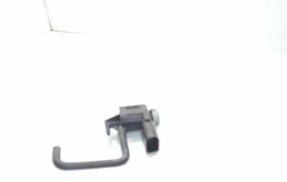 Audi Q7 4M Vacuum valve 1K0906283A