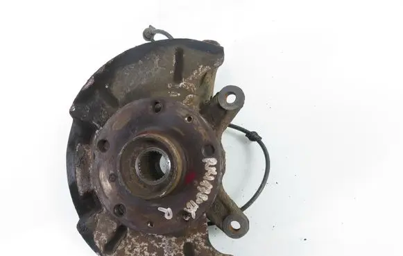 Fiat Sedici Front wheel hub spindle knuckle