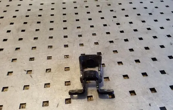 Volkswagen Scirocco Tailgate/trunk/boot hinge 1K8827301A