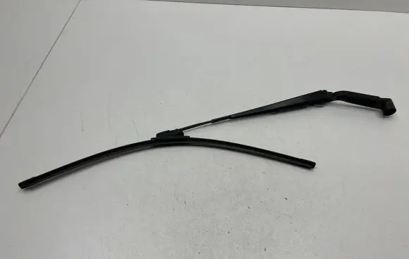 Nissan Qashqai Windshield/front glass wiper blade 