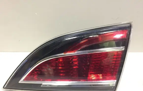 Mazda 6 Tailgate rear/tail lights GS2A513F0 13241095