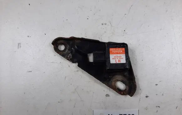 Toyota Prius (XW20) Airbag deployment crash/impact sensor 8917447040