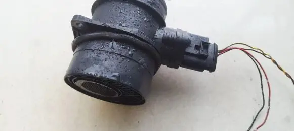 Mitsubishi Outlander Mass air flow meter 0281002461 074906461B