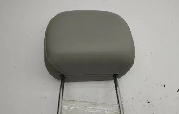 Lexus IS 220D-250-350 Front seat headrest 