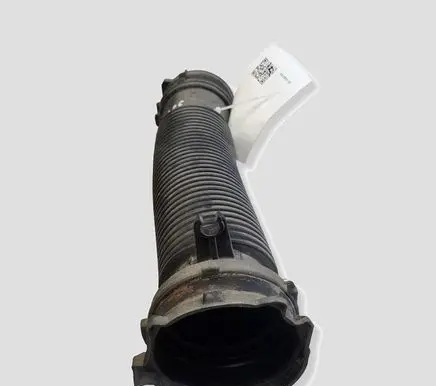 Renault Megane III Air intake hose/pipe