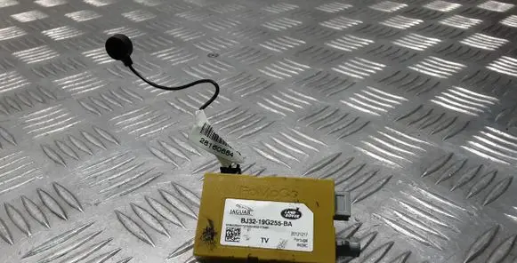Land Rover Range Rover L405 Aerial antenna filter BJ3219G255BA