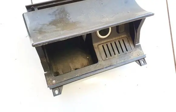 Mercedes-Benz E W210 Car ashtray