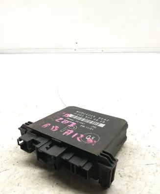 Mercedes-Benz C AMG W203 Comfort/convenience module 2038206626