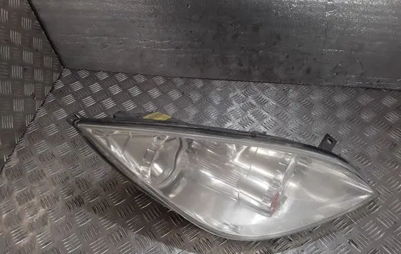Mitsubishi Colt Headlight/headlamp 0301208202 MR957354