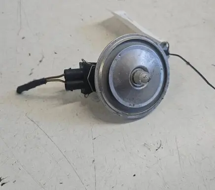 Audi A6 S6 C5 4B Horn signal 4B5951113