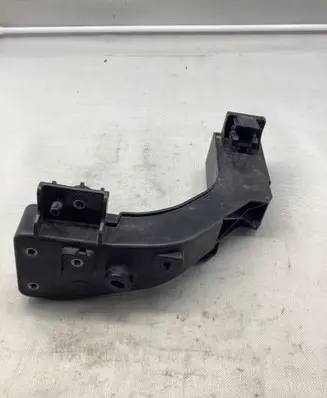 KIA Niro Front bumper mounting bracket 64117AT000