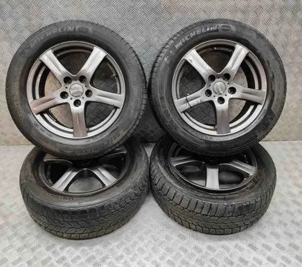 R16 alloy rim