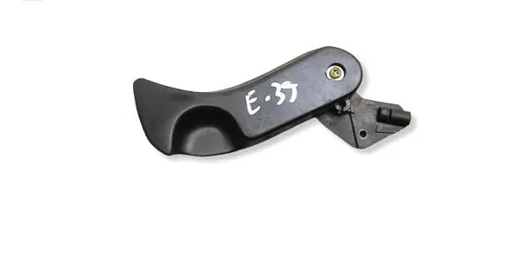 BMW 5 E39 Engine bonnet (hood) release handle 8226621 11970213