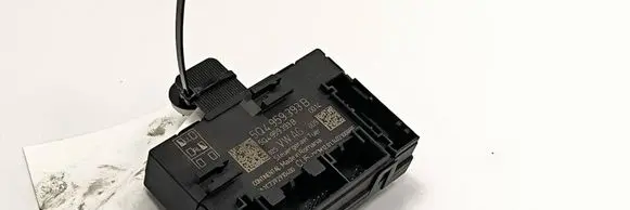 Skoda Octavia Mk3 (5E) Door control unit/module